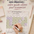 Femme réfléchissant à ses finances avec un carnet et une tasse de thé, illustrant le défi du mois sans dépenses.