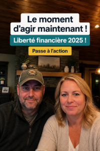 Femme souriante travaillant sur son budget financier à la maison.