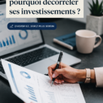 Une femme analysant des graphiques financiers sur un ordinateur, illustrant la décorrélation des investissements.