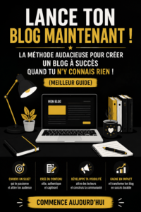 Femme souriante devant son ordinateur, travaillant sur son blog personnel.